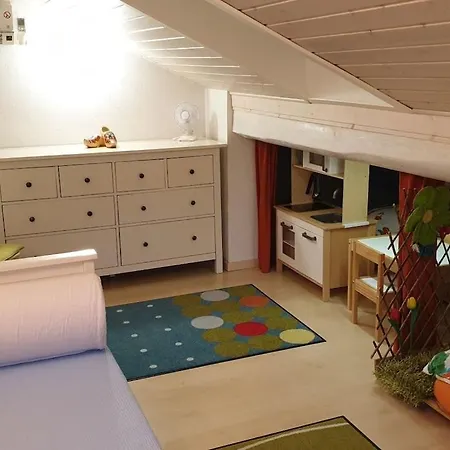 With 2 Bedrooms Casa de Férias Im Esch