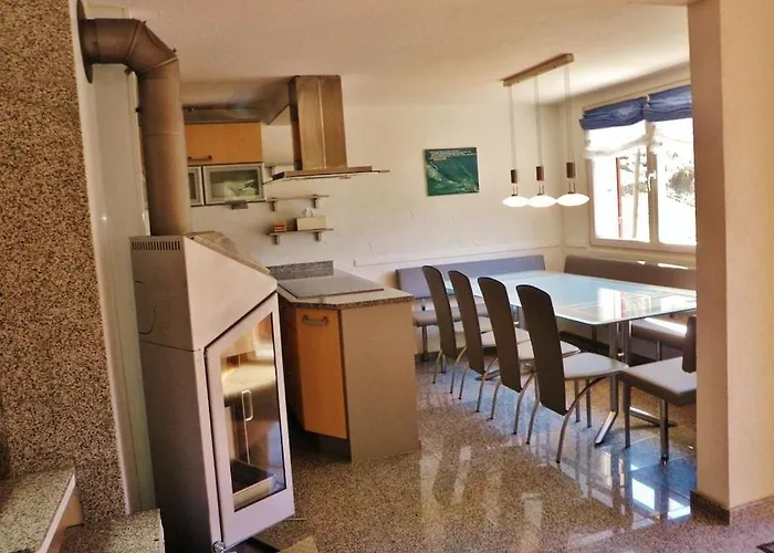 度假居 With 2 Bedrooms *